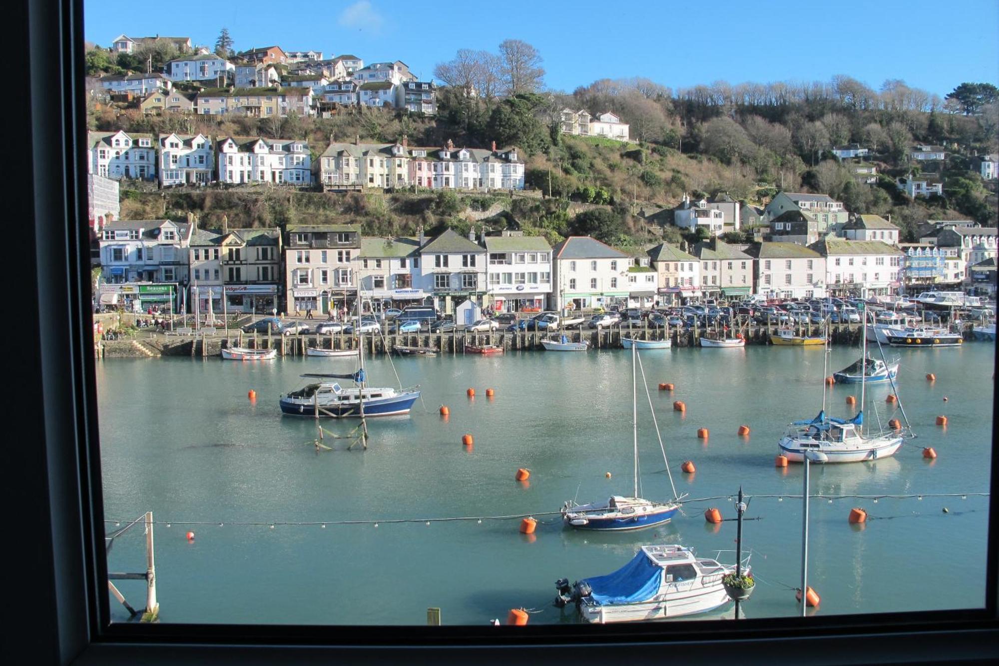 Shellseekers * Looe